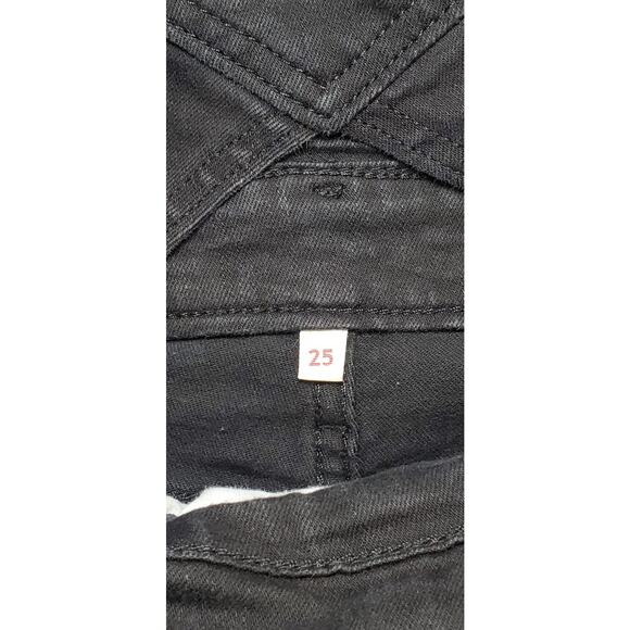 Levi’s Denim Overalls Women’s Sz 25 Skinny Black Grunge Goth Punk Farm Girl C26 - Picture 6 of 12